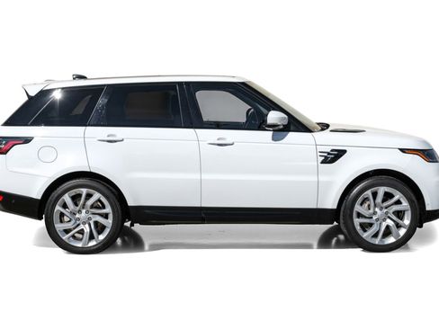 Used 2019 Land Rover Range Rover Sport HSE image 7