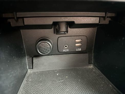 Used 2017 Subaru Outback 2.5i Limited image 35