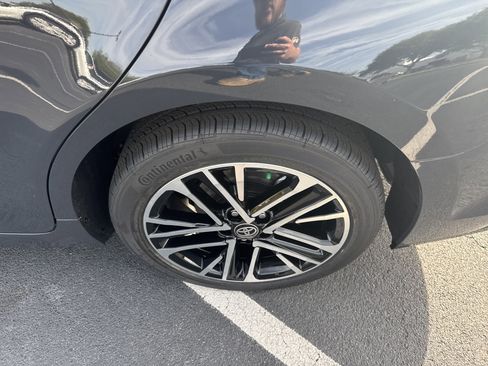 New 2026 Toyota Camry XLE AWD/4WD image 12