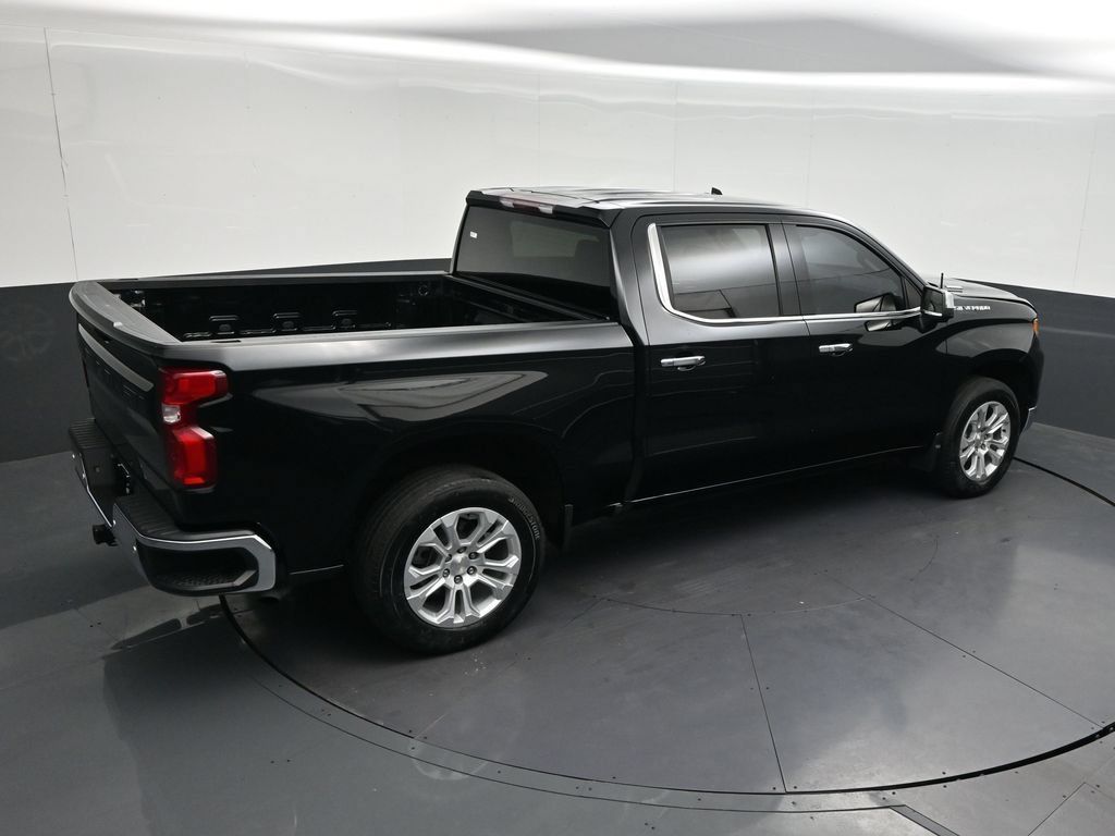 Used 2023 Chevrolet Silverado 1500 LTZ RWD image 21