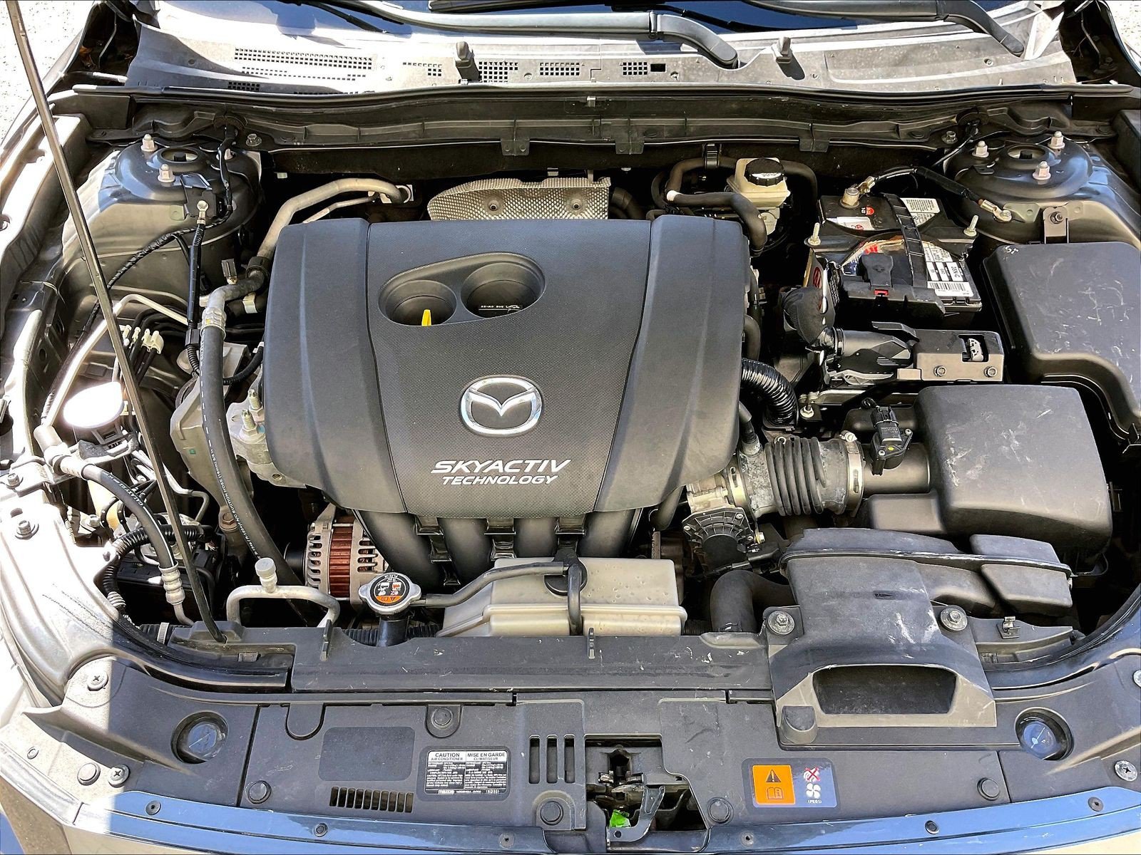 Used 2017 MAZDA MAZDA3 Touring FWD image 9