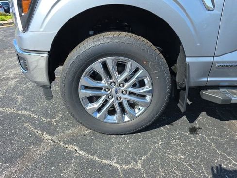 New 2025 Ford F150 Lariat w/ Equipment Group 502A High image 9