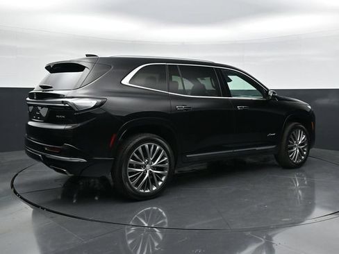 Used 2026 Buick Enclave Avenir w/ Super Cruise Package AWD/4WD image 2