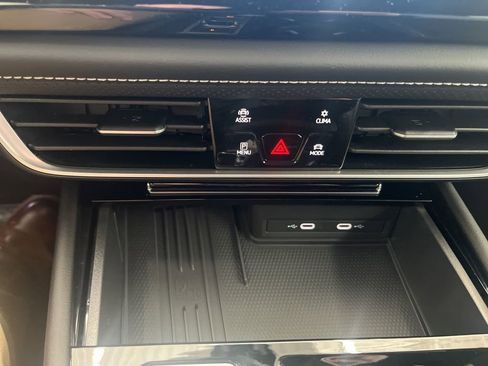 New 2026 Volkswagen Atlas Cross Sport SE AWD/4WD image 26