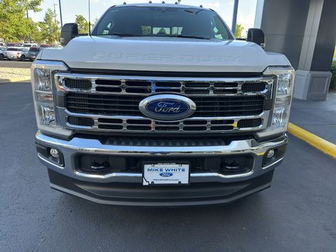 New 2025 Ford F350 XL w/ XL Chrome Package image 2