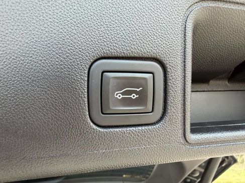 Certified 2024 GMC Terrain Denali w/ Denali Premium Package AWD/4WD image 36
