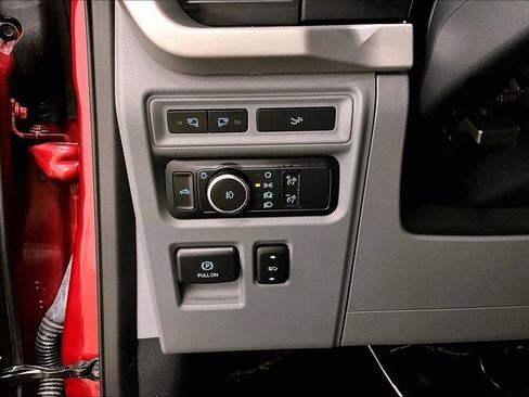 Used 2022 Ford F150 XLT w/ Equipment Group 302A High AWD/4WD image 16