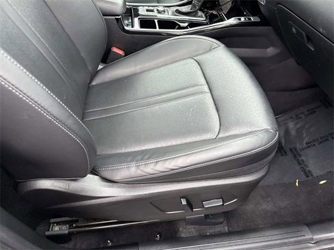 Used 2023 Kia Sorento SX image 10