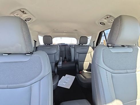 New 2026 Ford Explorer Active w/ Active Comfort Package AWD/4WD image 47