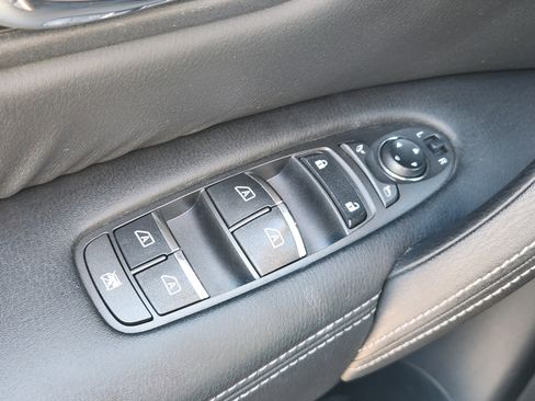 Used 2019 Nissan Armada SL w/ Premium Package image 24