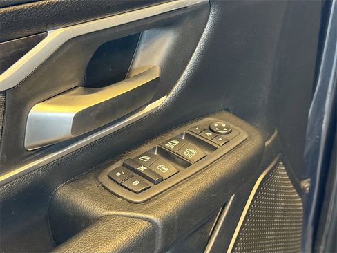 Used 2020 RAM 1500 Lone Star image 17