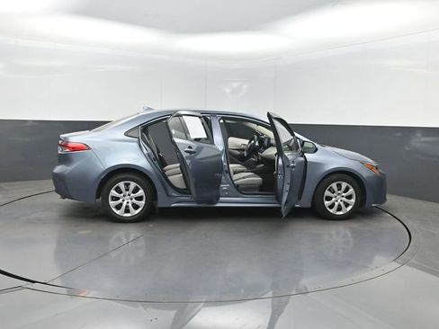Used 2024 Toyota Corolla LE FWD image 36