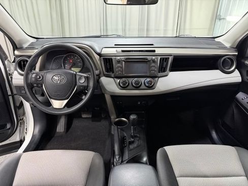 Used 2015 Toyota RAV4 LE AWD/4WD image 12