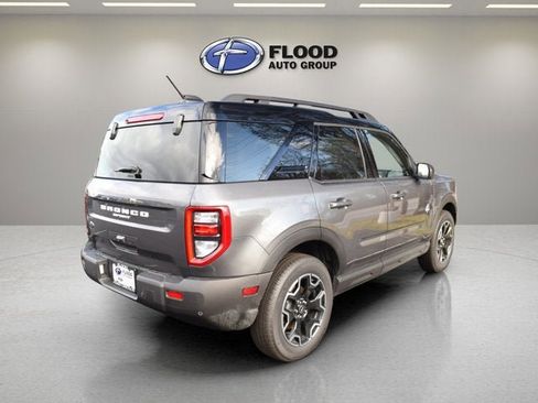 New 2025 Ford Bronco Sport Outer Banks image 2