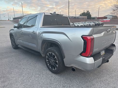 Used 2023 Toyota Tundra Limited image 3