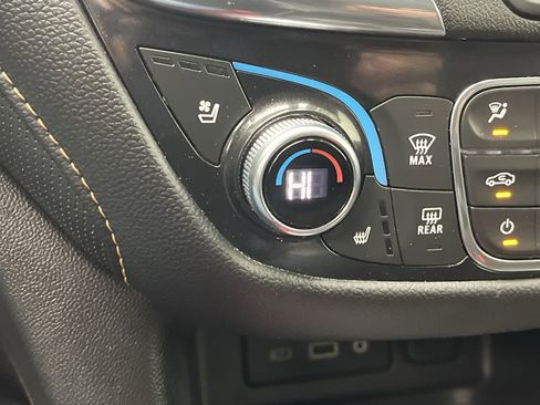 Certified 2022 Chevrolet Equinox Premier image 22