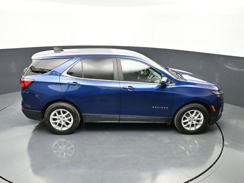 Used 2022 Chevrolet Equinox LT image 32