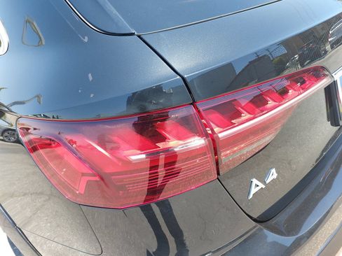 Used 2023 Audi A4 2.0T allroad Premium Plus w/ Premium Plus Package AWD/4WD image 38