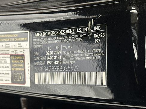 Used 2024 Mercedes-Benz GLE 450e 4MATIC image 9