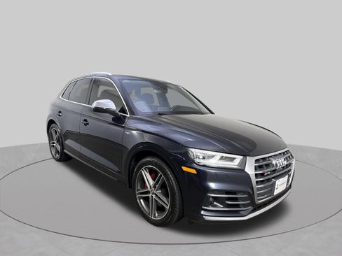 Used 2018 Audi SQ5 Prestige AWD/4WD image 3