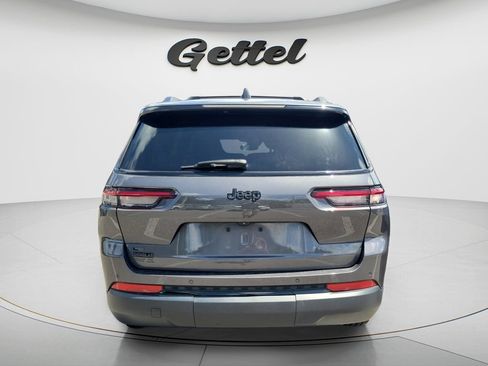 Used 2023 Jeep Grand Cherokee L Laredo RWD image 6