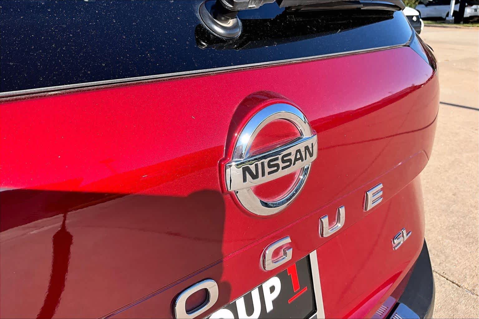 Used 2021 Nissan Rogue SL FWD image 28