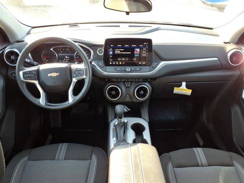 Used 2024 Chevrolet Blazer LT w/ Driver Confidence Package image 10