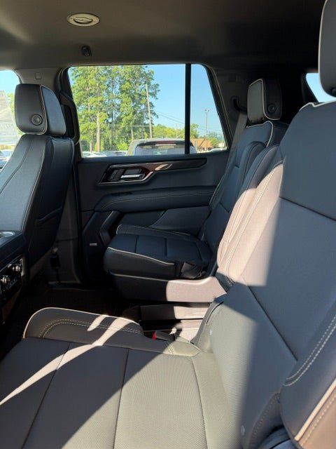 New 2026 GMC Yukon Elevation AWD/4WD image 17