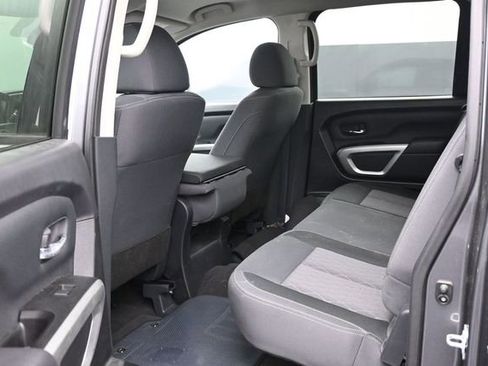 Used 2024 Nissan Titan SV w/ Accessory Utility Package RWD image 5