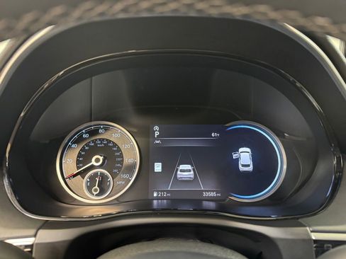 Used 2025 Genesis GV70 2.5T image 31