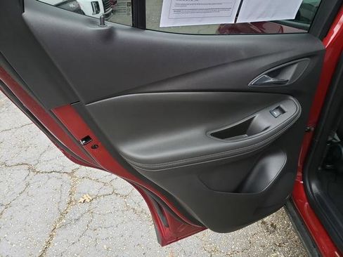 Used 2025 Buick Encore GX Preferred image 15