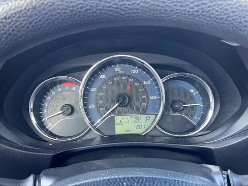 Used 2014 Toyota Corolla LE image 20