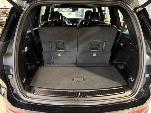 Certified 2025 Jeep Grand Cherokee L Limited AWD/4WD image 25