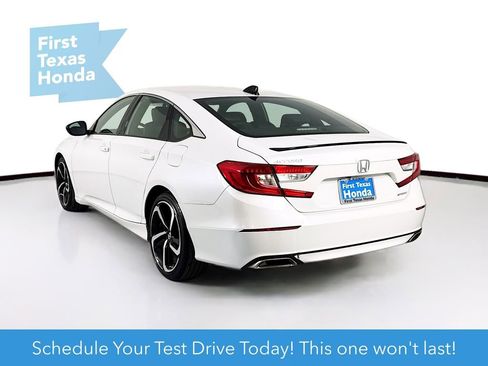 Used 2022 Honda Accord Sport image 5