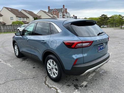 Used 2024 Ford Escape Active w/ Tech Pack #1 AWD/4WD image 7