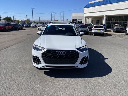 Used 2024 Audi Q5 e Premium w/ Convenience Package image 52