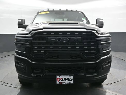 New 2026 RAM 3500 Limited AWD/4WD image 7