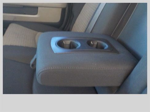 Used 2011 RAM 2500 SLT image 32