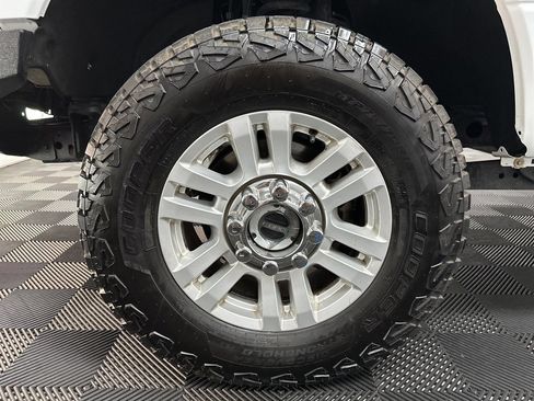 Used 2019 Ford F350 XL w/ STX Appearance Package image 33