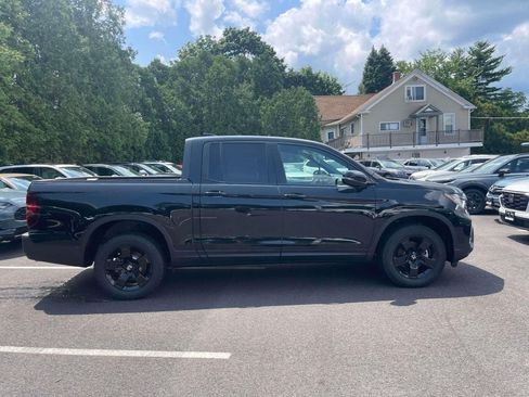 New 2026 Honda Ridgeline Black Edition image 4