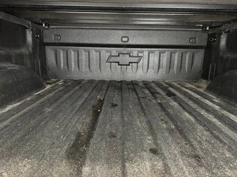 Used 2017 Chevrolet Silverado 1500 High Country AWD/4WD image 41