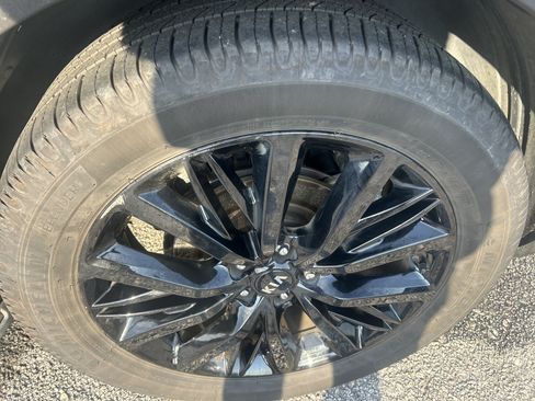 Used 2020 Kia Telluride SX w/ Towing Package FWD image 38