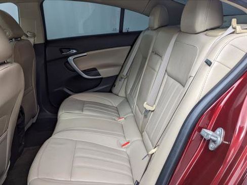 Used 2016 Buick Regal Premium image 14
