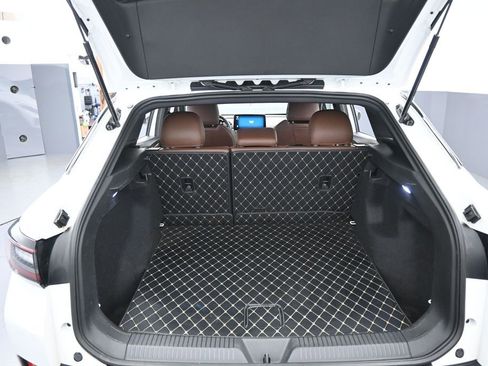 Used 2023 Volkswagen ID.4 Pro RWD image 26