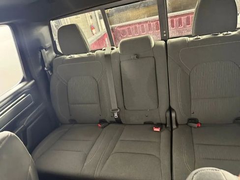 Used 2019 RAM 1500 Big Horn image 17