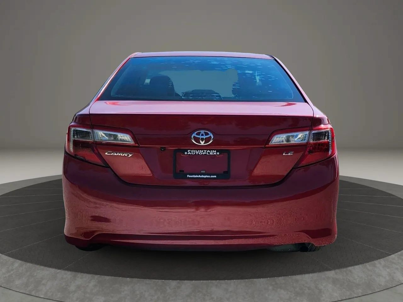 Used 2014 Toyota Camry LE FWD image 4