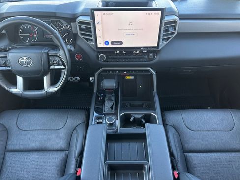 Used 2023 Toyota Tundra Limited image 12