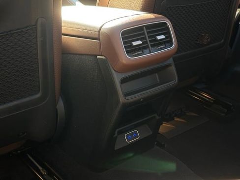 Used 2025 Mercedes-Benz GLE 350 4MATIC image 42