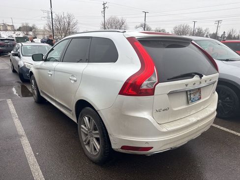 Used 2017 Volvo XC60 T5 Inscription image 15