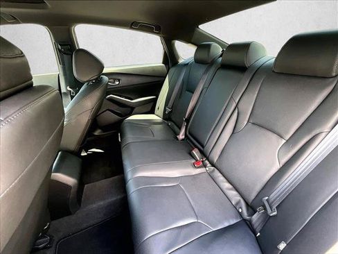Used 2024 Honda Accord Sport image 28
